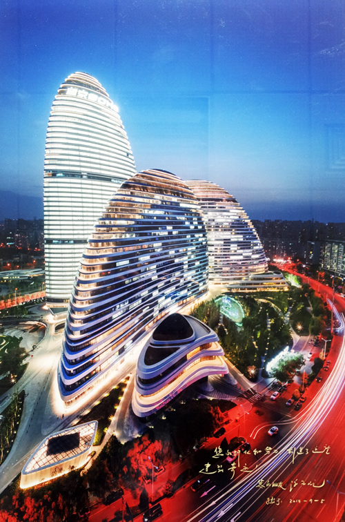 ��ʯ�٣����ĺ�ˮ��Ŭ�����������@���������E��